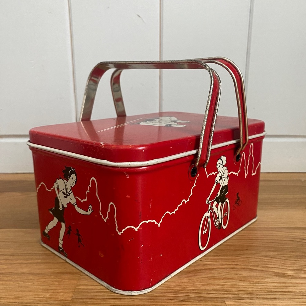 Antique Lunch Pail